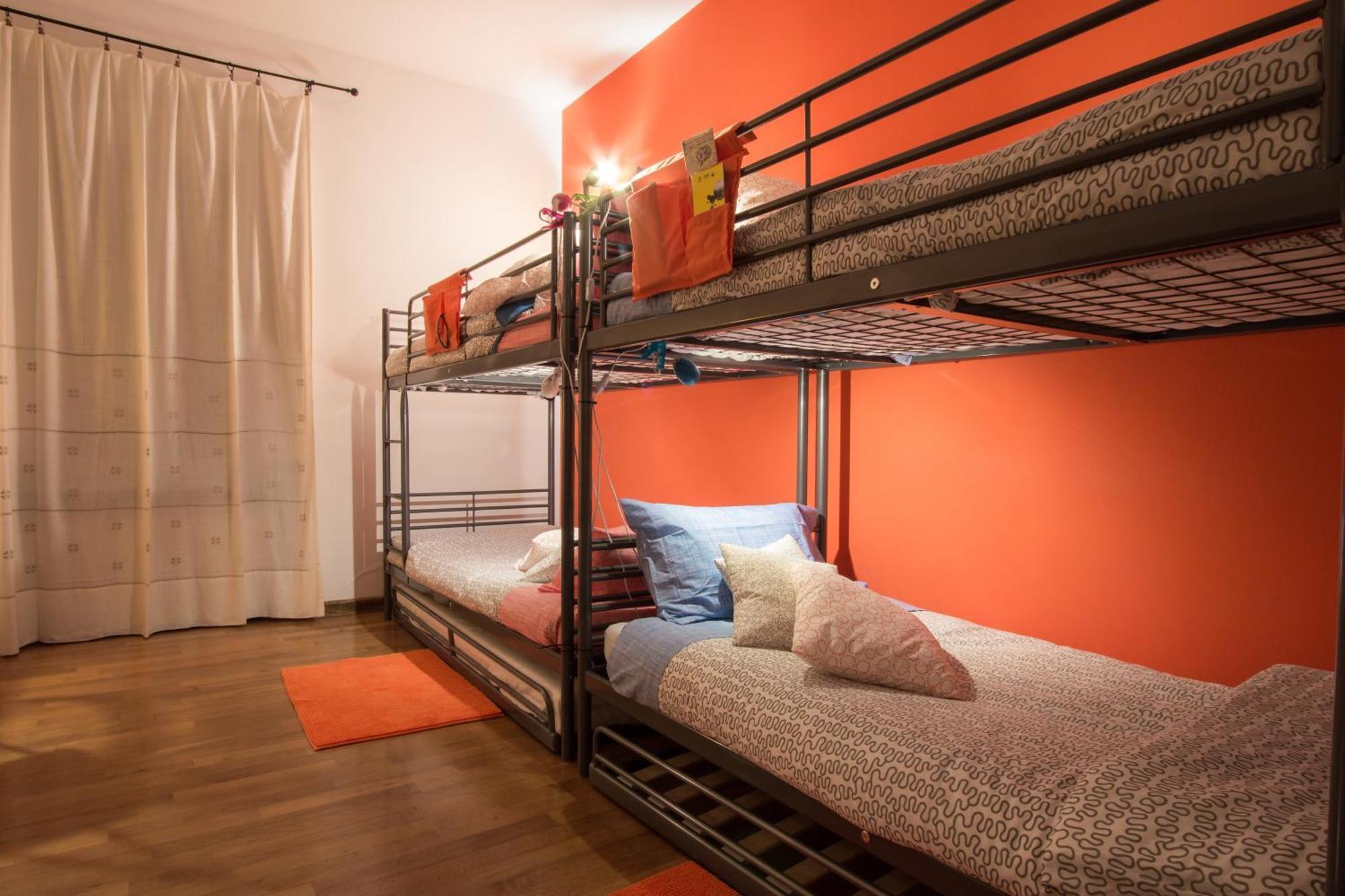 La Stazione Per Dormire Maison d'hôtes San Piero a Sieve